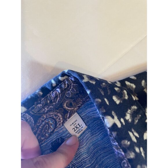 Robert Graham patterned long sleeve collared shirt - Picture 5 of 7